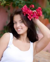 18 Only Girls - 08-008