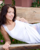 18 Only Girls - 20-020