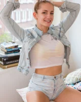 Abby Winters - 03-xl_r_carolina_2005