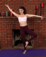 Als Scan - 33-ALS_Elastic-Girl_Ellie-Eilish_medium_0033