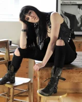 Breath Takers - 03-sam_spikes_0003