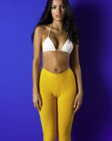 Hegre Art - 09-keityblueandyellow_0_008