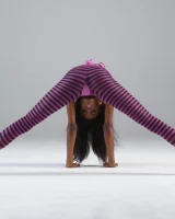 Hegre Art - 25-ValerieTightInStripes_2013-02-07_025xxxxxl