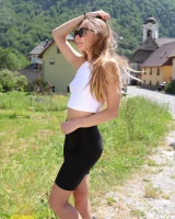 Mpl Studios - 58-stefani-postcard-from-log-pod-0059