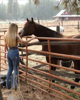 Mpl Studios - 26-stefani-postcard-from-mazama-0027