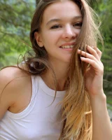 Mpl Studios - 09-stefani-postcard-from-slovenia-0010