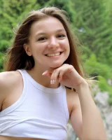 Mpl Studios - 26-stefani-postcard-from-slovenia-0027