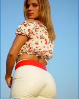 Sexy Booty Suzy - 15-15