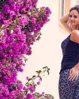 Skin Tight Glamour - 07-00090010
