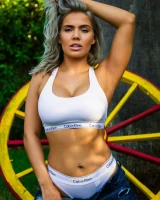 Skin Tight Glamour - 20-00200021