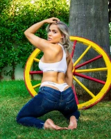 Skin Tight Glamour - 26-00260027