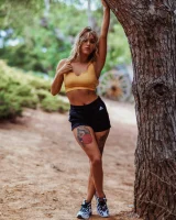 Skin Tight Glamour - 24-00240027