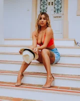 Skin Tight Glamour - 20-00200020