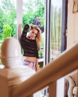 Skin Tight Glamour - 07-hayley_marie_coppin_on_the_way_out_0007