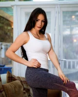 Skin Tight Glamour - 18-00180018