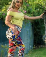 Skin Tight Glamour - 21-00210022