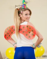 Teen Porn Storage - 06-TeenPornStorage-0006