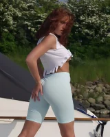 Tight Clothes - 15-w-at-boat-arne-015