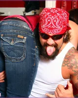 Touch Your Toes - 37-3-tyt007