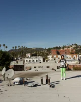 Zishy - 01-full_01-2617031824000