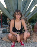 Zishy - 31-full_032-1538000194008