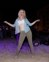 Zishy - 09-full_135o1902124449361