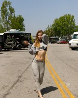 Zishy - 02-florida-mishlove-frumpen-in-mah-klinez-full_002_1355201603385366