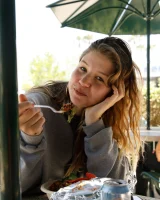 Zishy - 08-florida-mishlove-frumpen-in-mah-klinez-full_008_1355481930065398