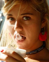 Zishy - 32-luna-fey-none-of-this-is-real-full_036_0904591129040610