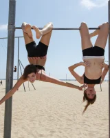 Zishy - 49-full_149-503860FE6A3653