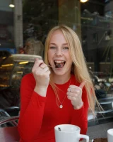 Zishy - 44-full_045_0119442305268859