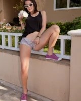 Zishy - 36-full_036aj4301644562321