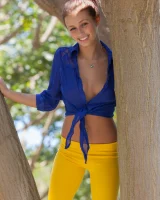 Zishy - 04-full_104-706628IMG_1170